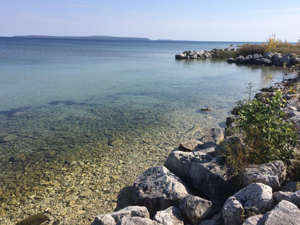 Baymont By Wyndham St. Ignace Lakefront מראה חיצוני תמונה